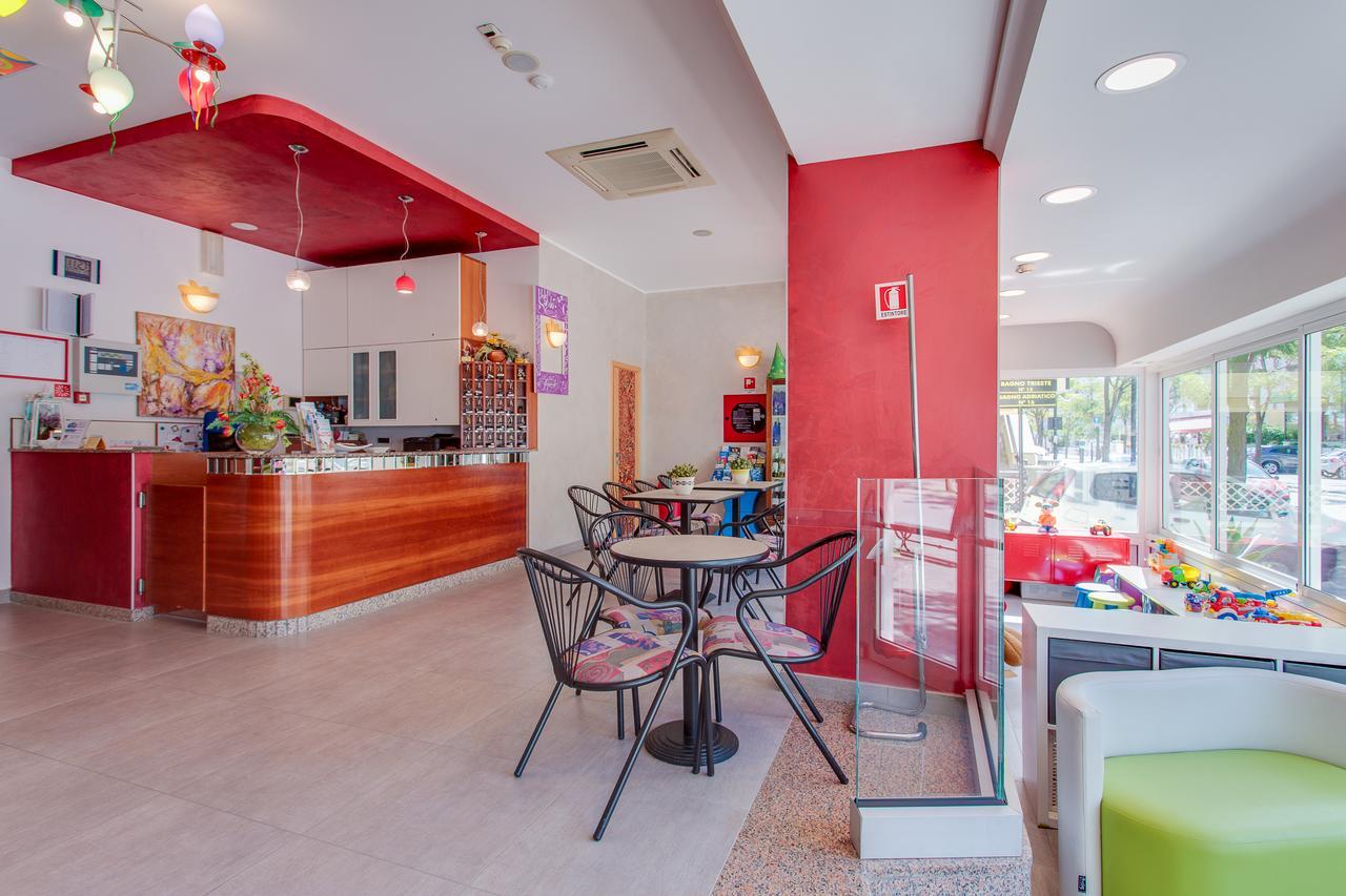 桑德拉酒店 加提欧马里 外观 照片